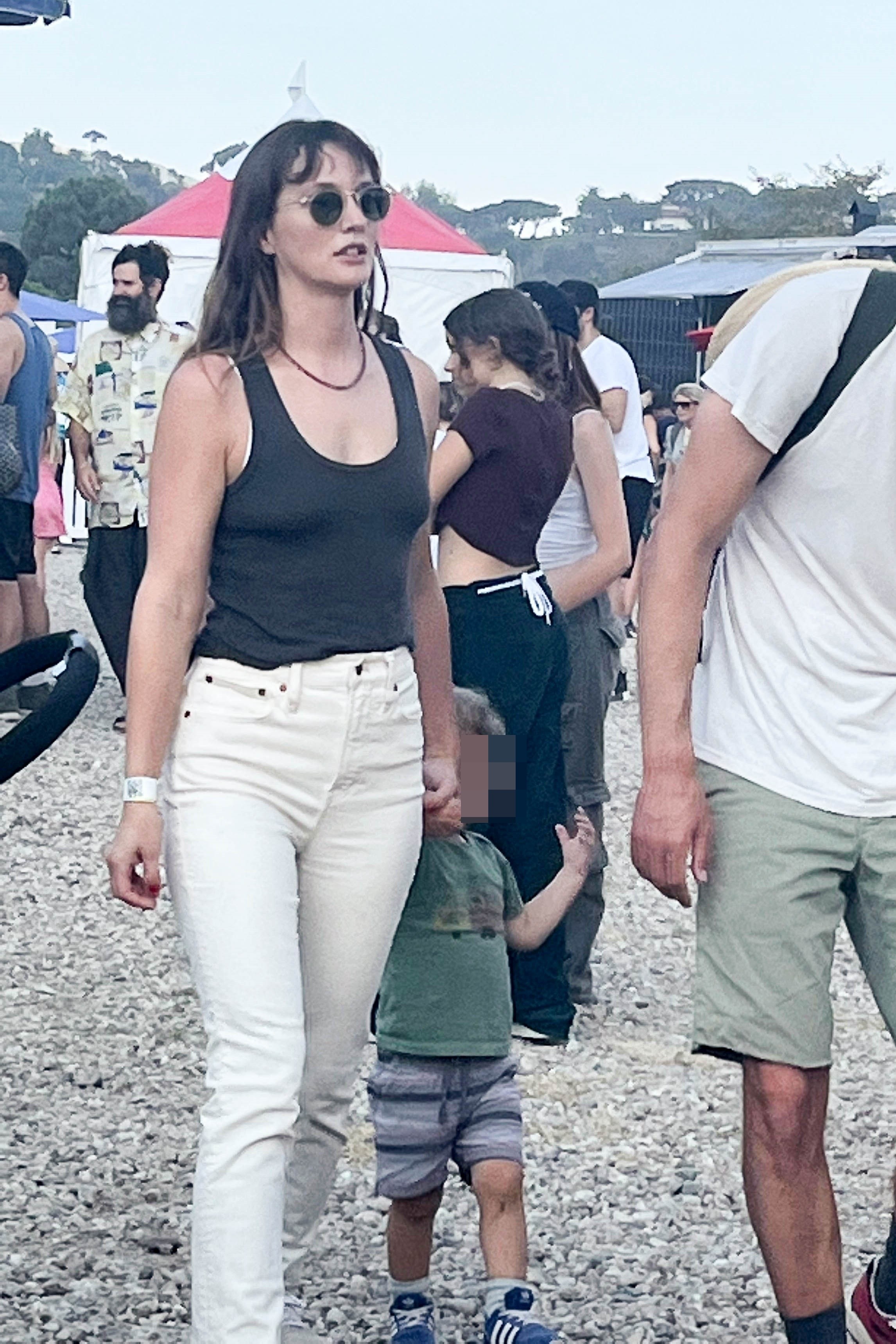 LMBR054.jpg