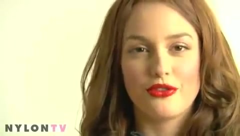 Blake_Lively_and_Leighton_Meester_Nylon_Photoshoot_2008_304.jpg