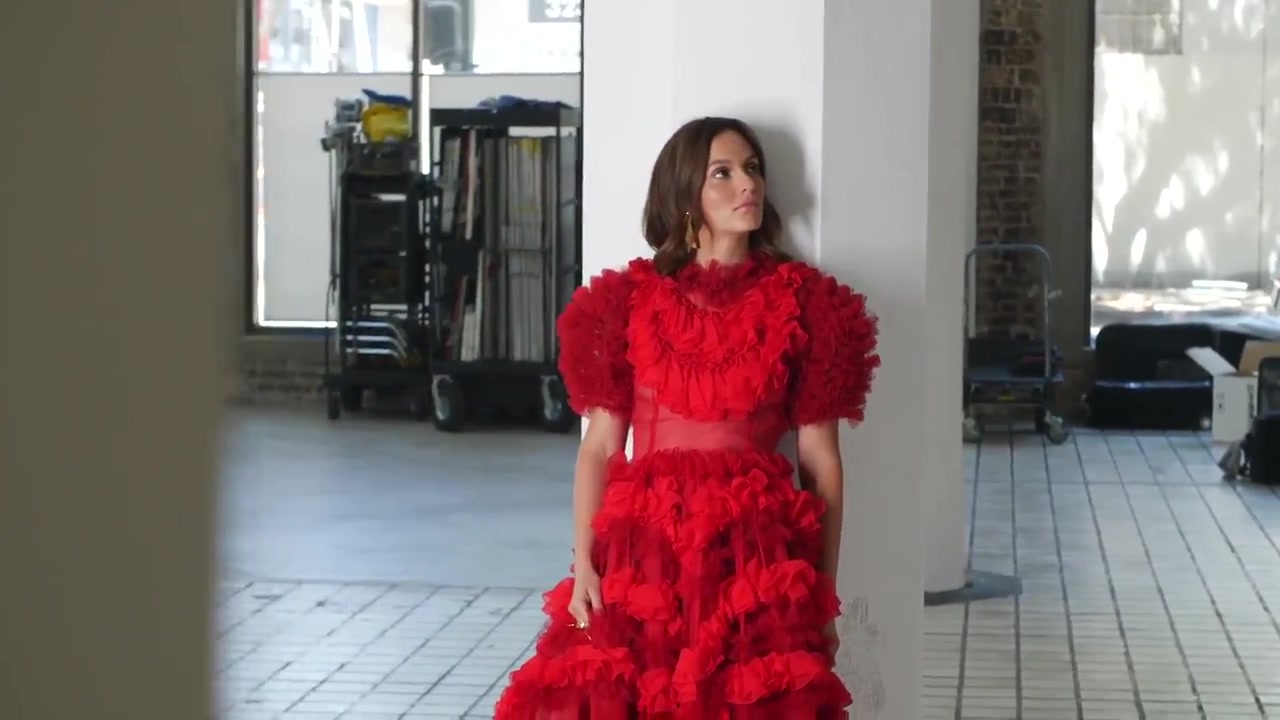 Leighton_Meester_talks_hi-lo_and_motherhood_fashion_103.jpg