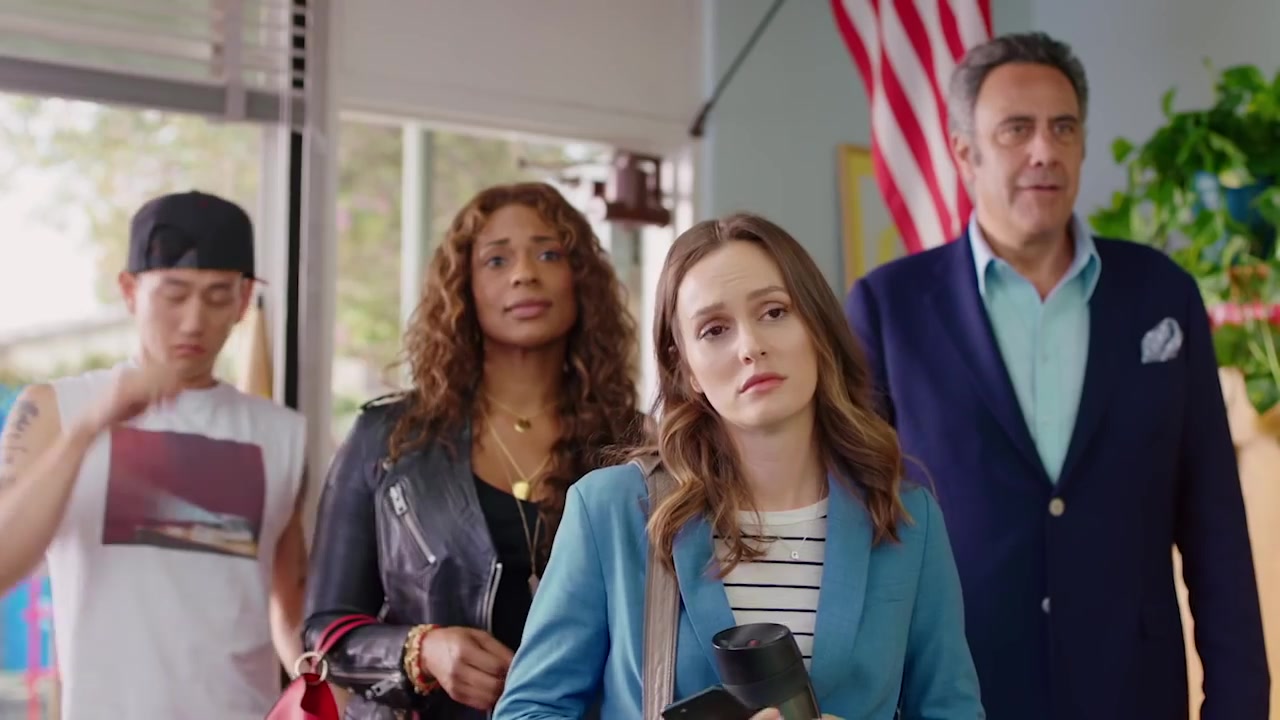 Single_Parents_-_Official_Trailer_033.jpg
