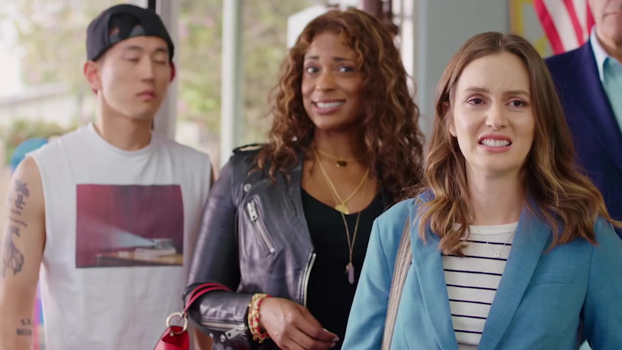 Single_Parents_-_Official_Trailer_066.jpg
