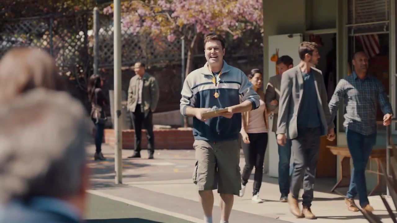 Single_Parents_-_Official_Trailer_078.jpg