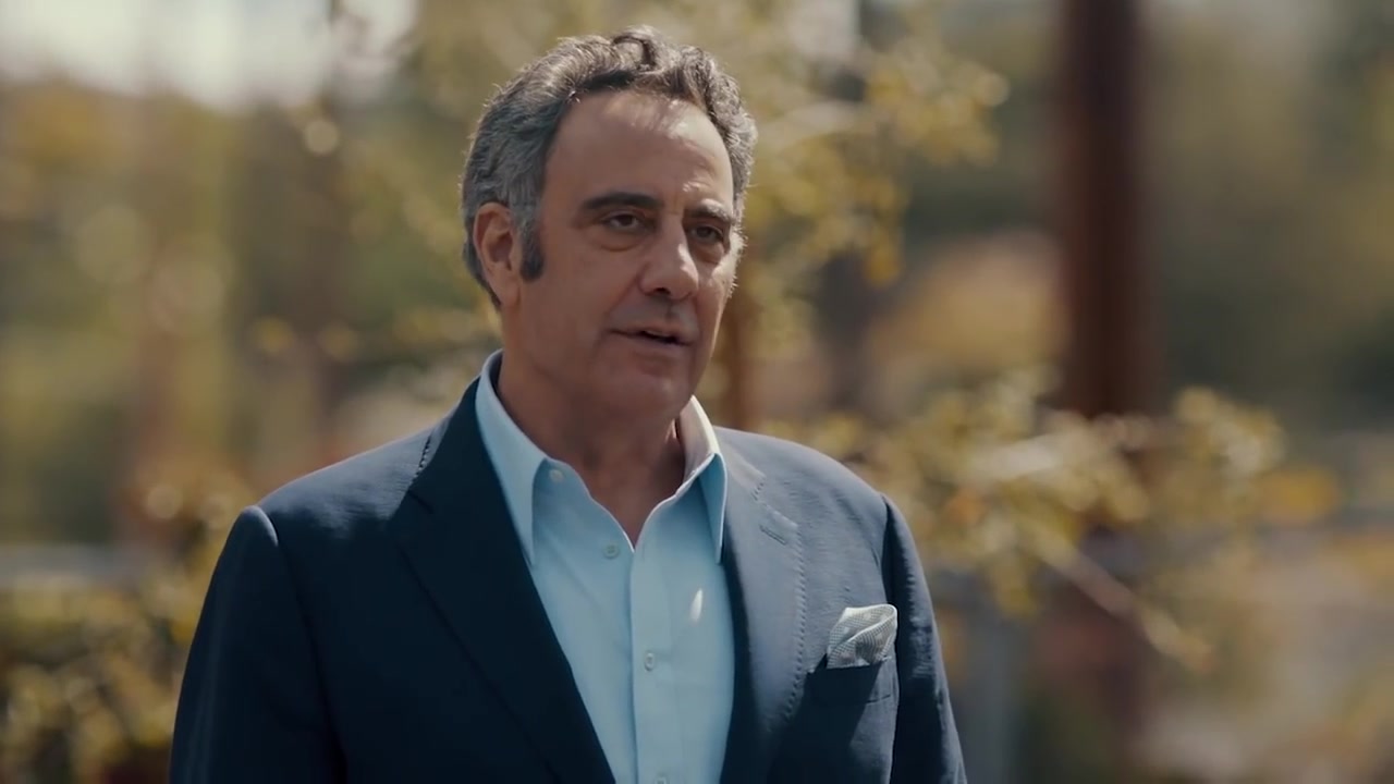 Single_Parents_-_Official_Trailer_100.jpg