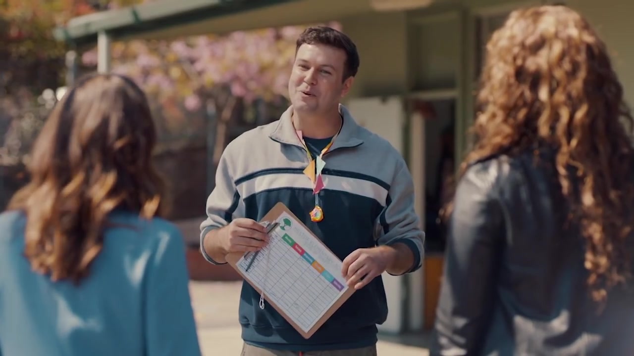 Single_Parents_-_Official_Trailer_139.jpg