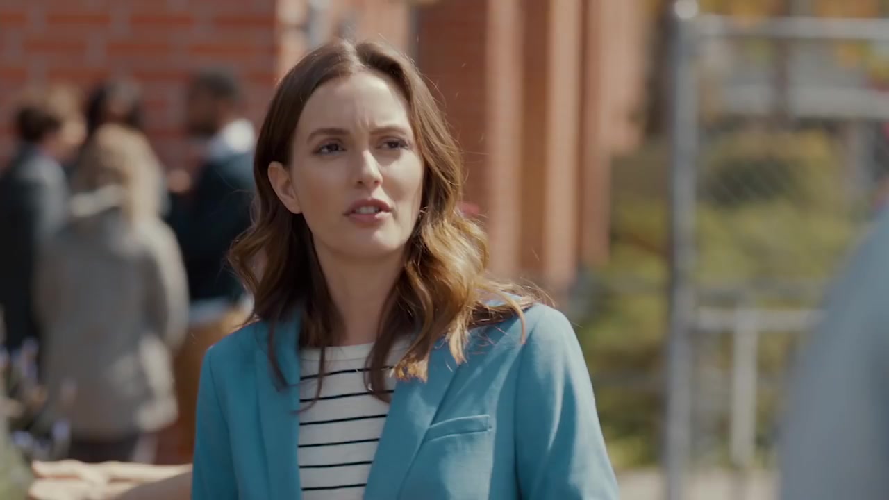 Single_Parents_-_Official_Trailer_140.jpg