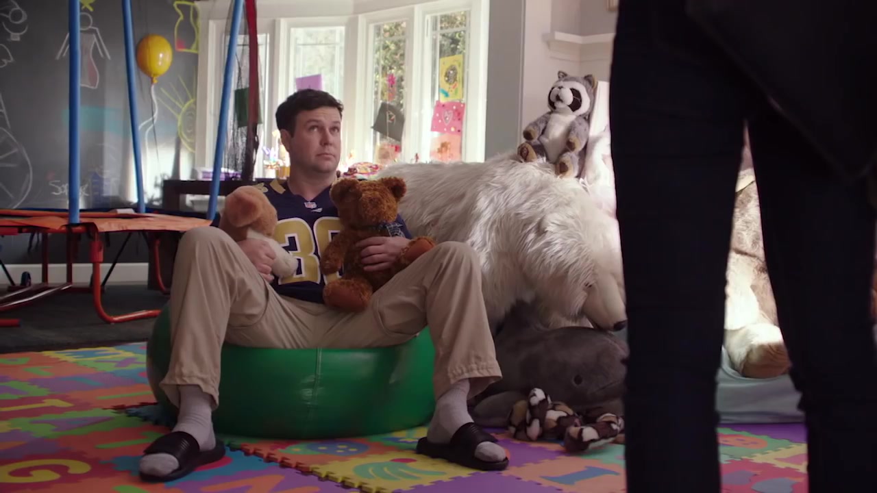 Single_Parents_-_Official_Trailer_343.jpg