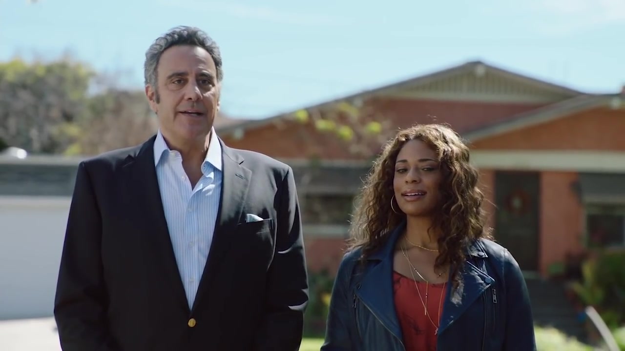 Single_Parents_-_Official_Trailer_386.jpg