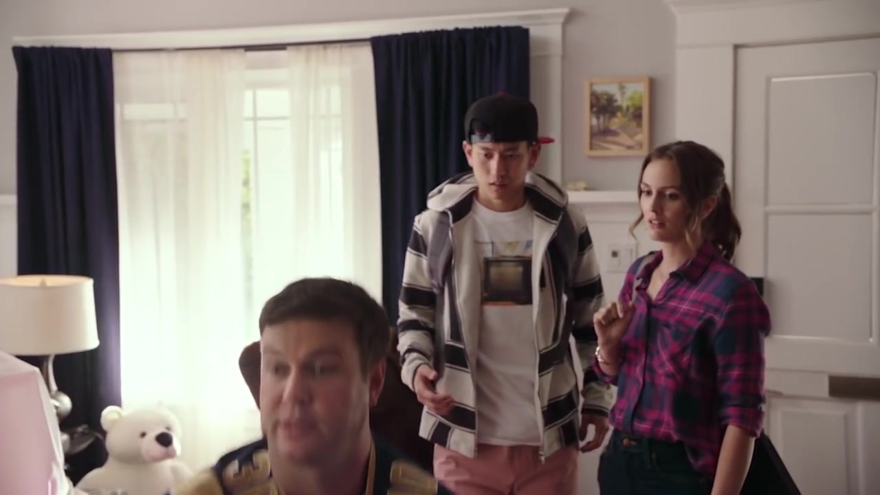Single_Parents_-_Official_Trailer_392.jpg