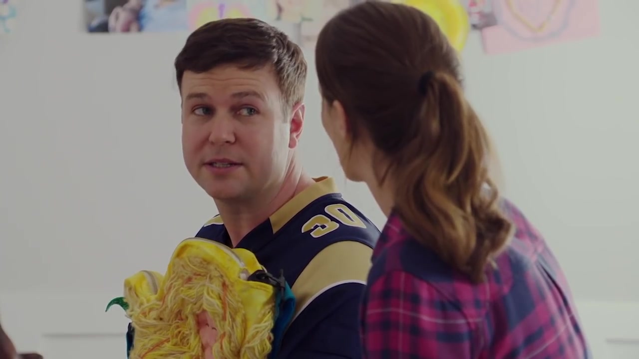 Single_Parents_-_Official_Trailer_399.jpg