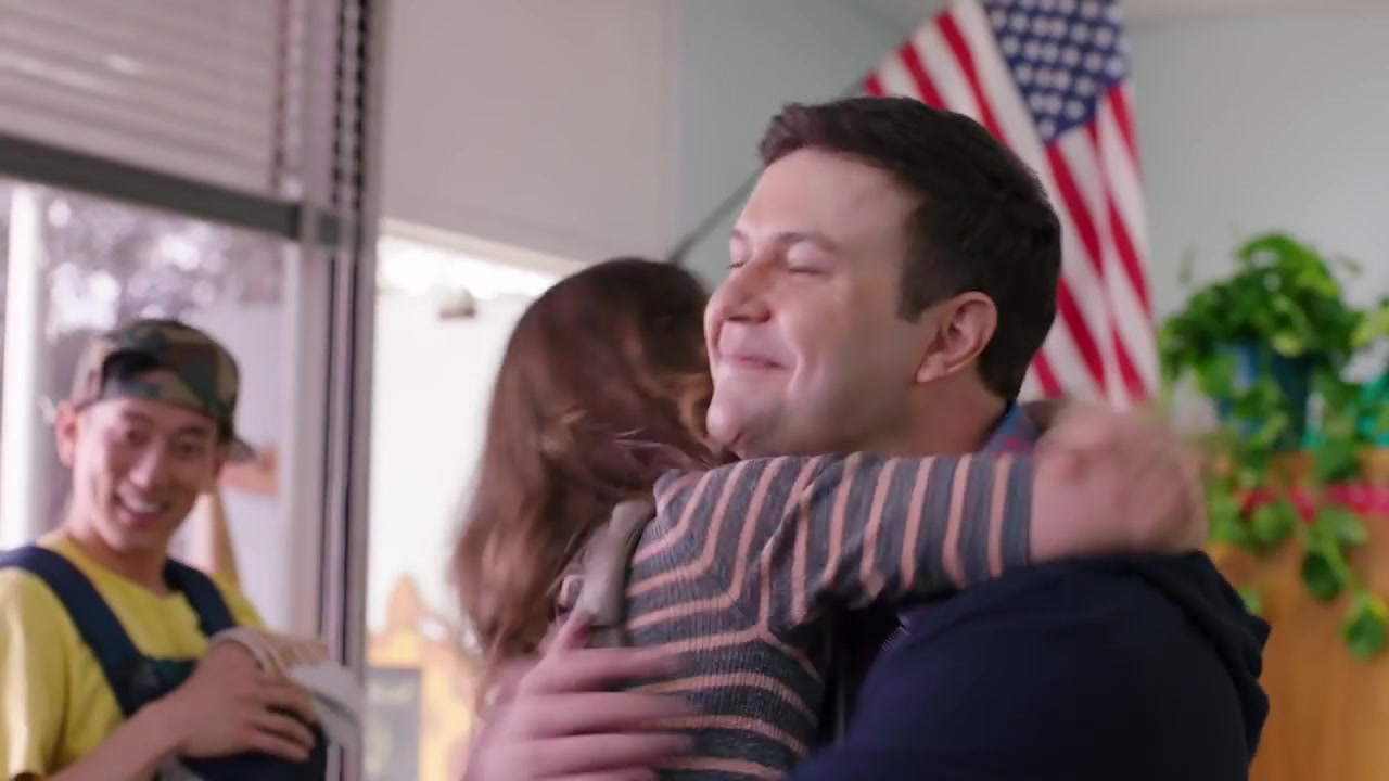 Single_Parents_-_Official_Trailer_411.jpg