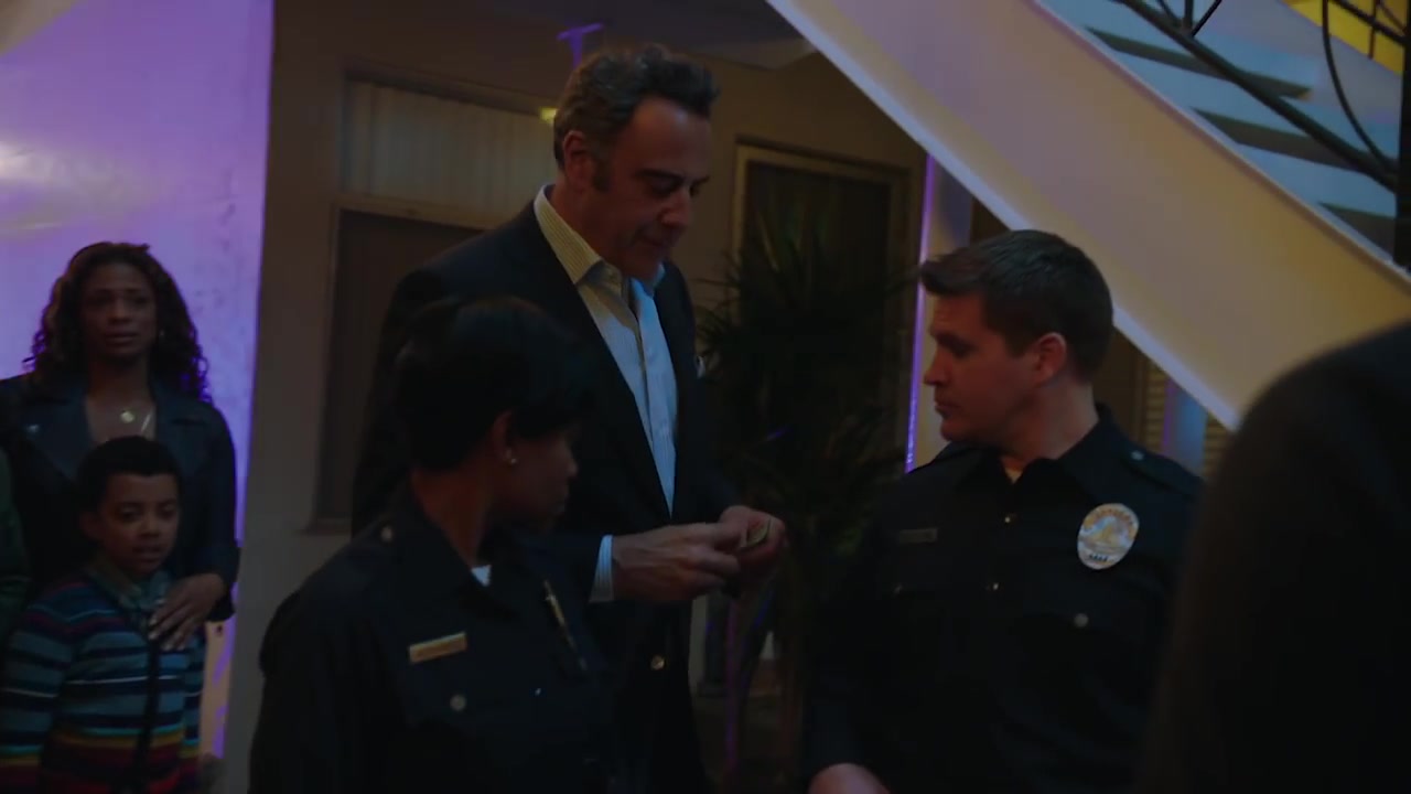 Single_Parents_-_Official_Trailer_429.jpg