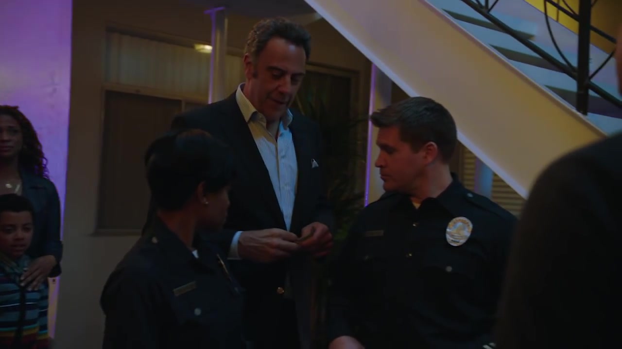 Single_Parents_-_Official_Trailer_430.jpg