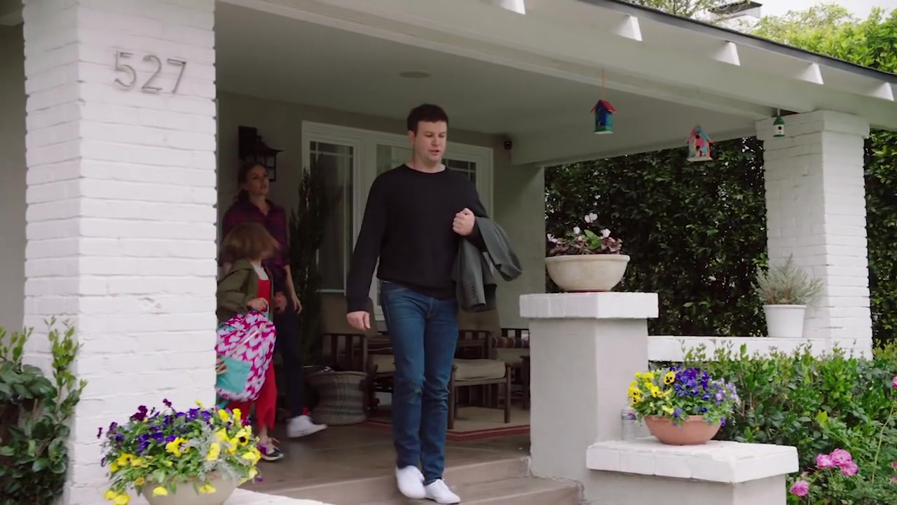 Single_Parents_-_Official_Trailer_449.jpg