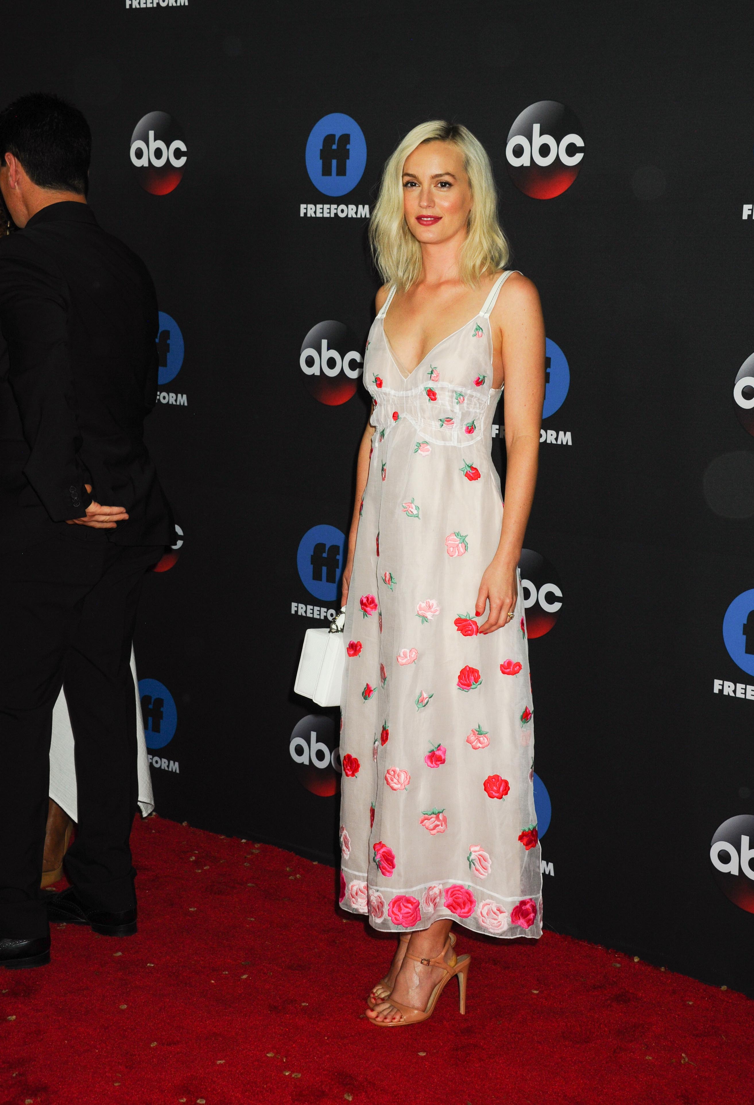 _2018_Disney2C_ABC2C_Freeform_Upfront_at_Tavern_On_The_Green_in_New_York_City__2817029.jpg