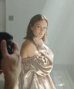 Leighton_Meester_talks_hi-lo_and_motherhood_fashion_141.jpg