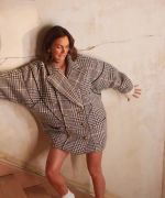 Leighton_Meester_talks_hi-lo_and_motherhood_fashion_348.jpg