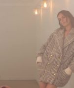 Leighton_Meester_talks_hi-lo_and_motherhood_fashion_382.jpg