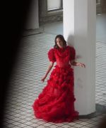 Leighton_Meester_talks_hi-lo_and_motherhood_fashion_417.jpg