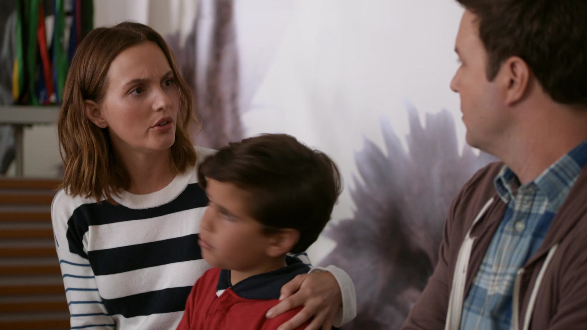SINGLEPARENTS1X03-_0296.jpg