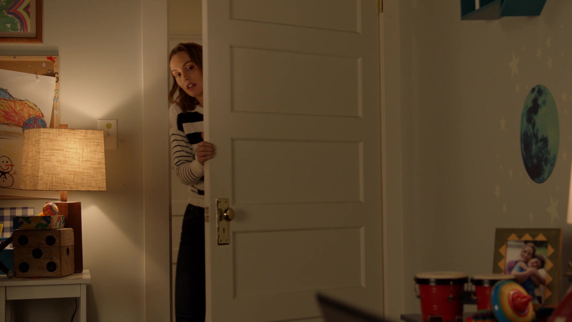 SINGLEPARENTS1X03-_0531.jpg