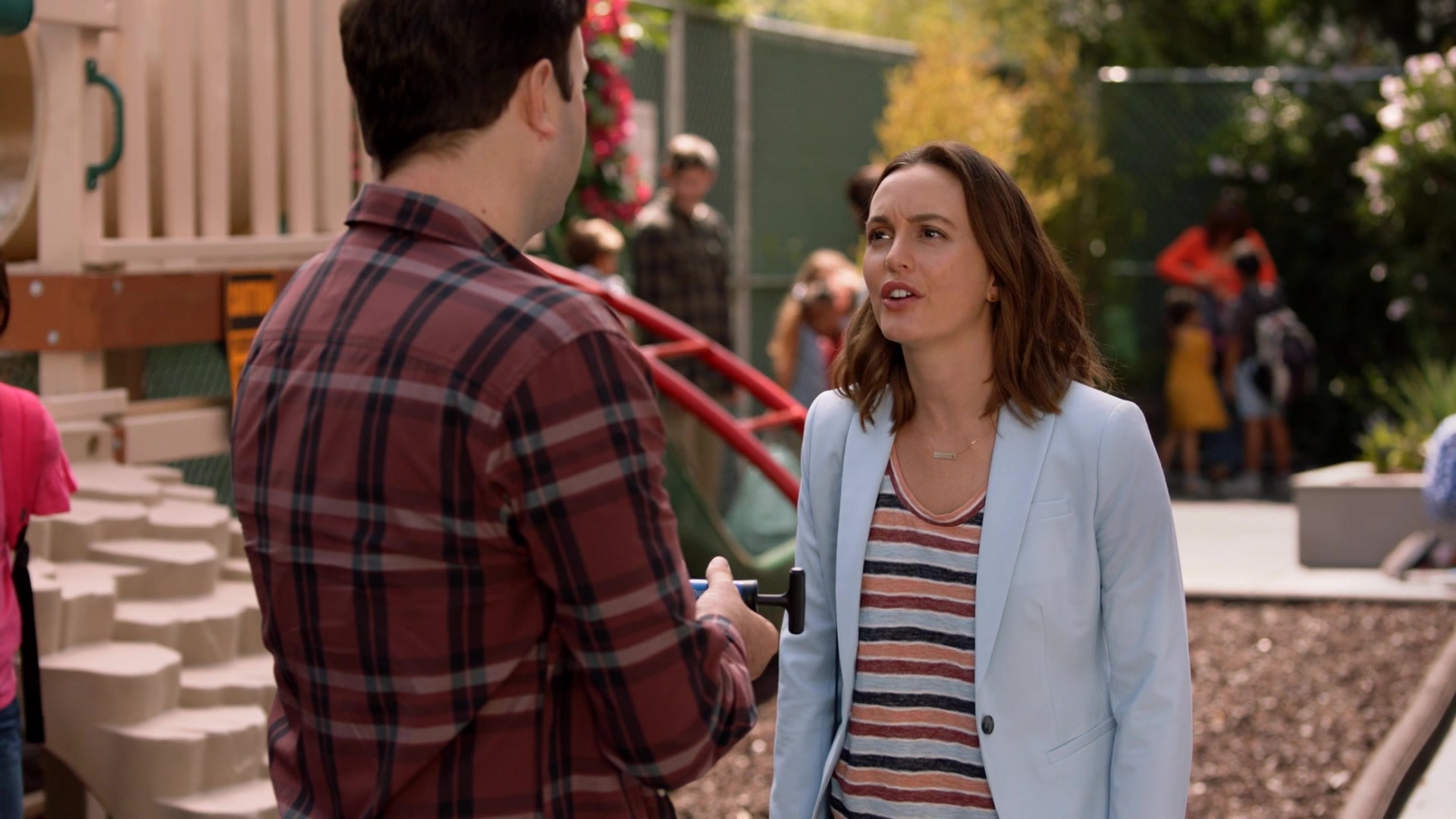 SINGLEPARENTS1X03-_0585.jpg