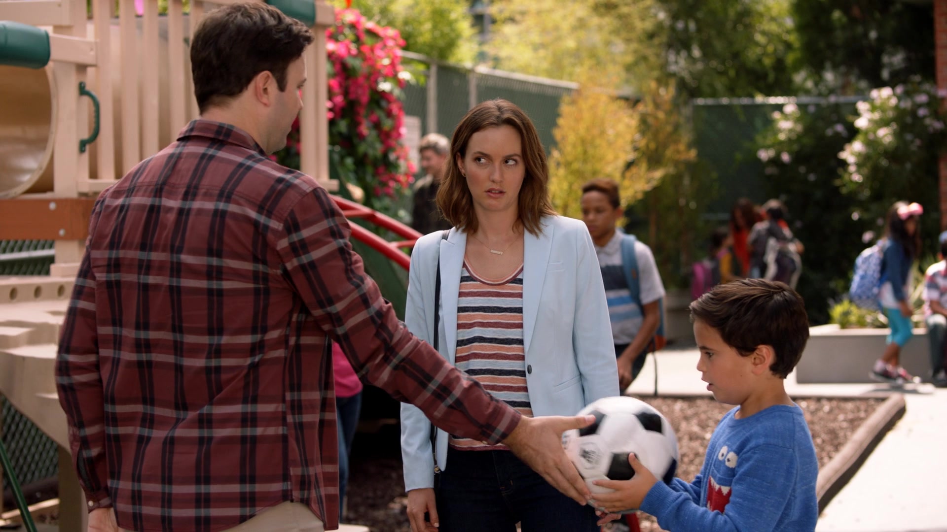 SINGLEPARENTS1X03-_0691.jpg