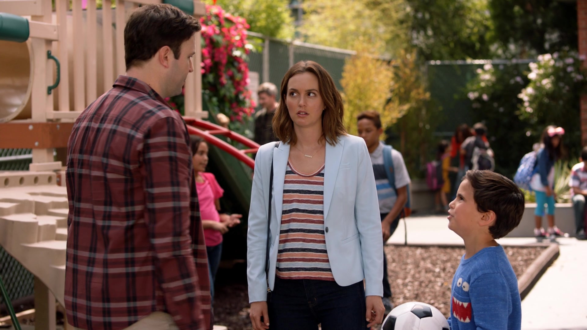 SINGLEPARENTS1X03-_0693.jpg