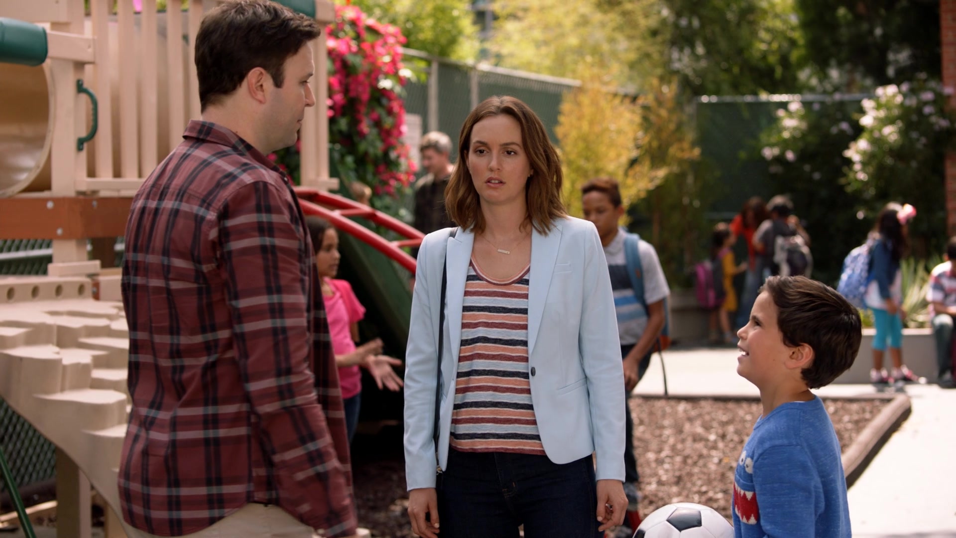 SINGLEPARENTS1X03-_0694.jpg