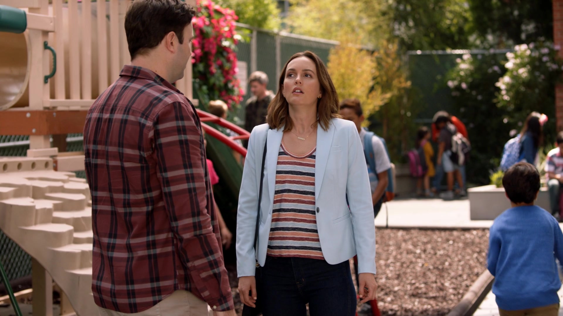 SINGLEPARENTS1X03-_0699.jpg