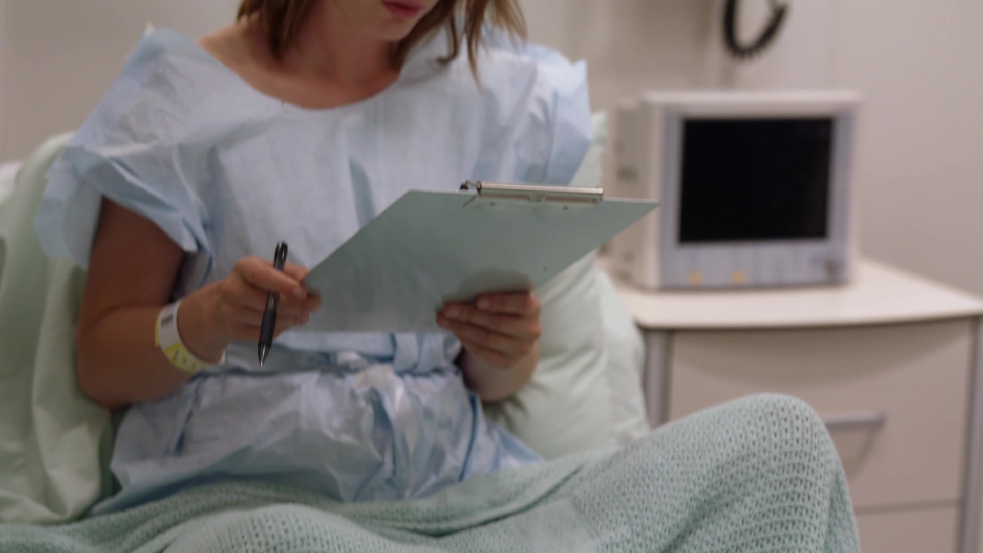 SINGLEPARENTS1X03-_1674.jpg