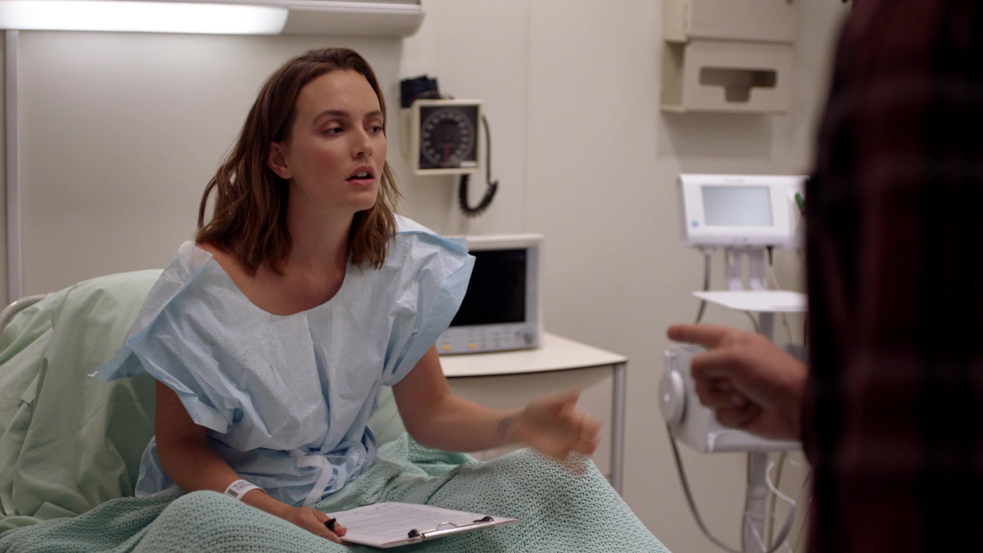 SINGLEPARENTS1X03-_1779.jpg