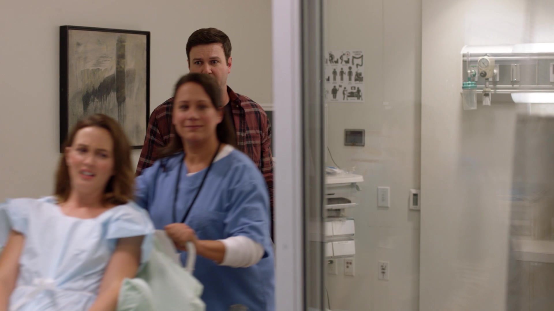 SINGLEPARENTS1X03-_2013.jpg