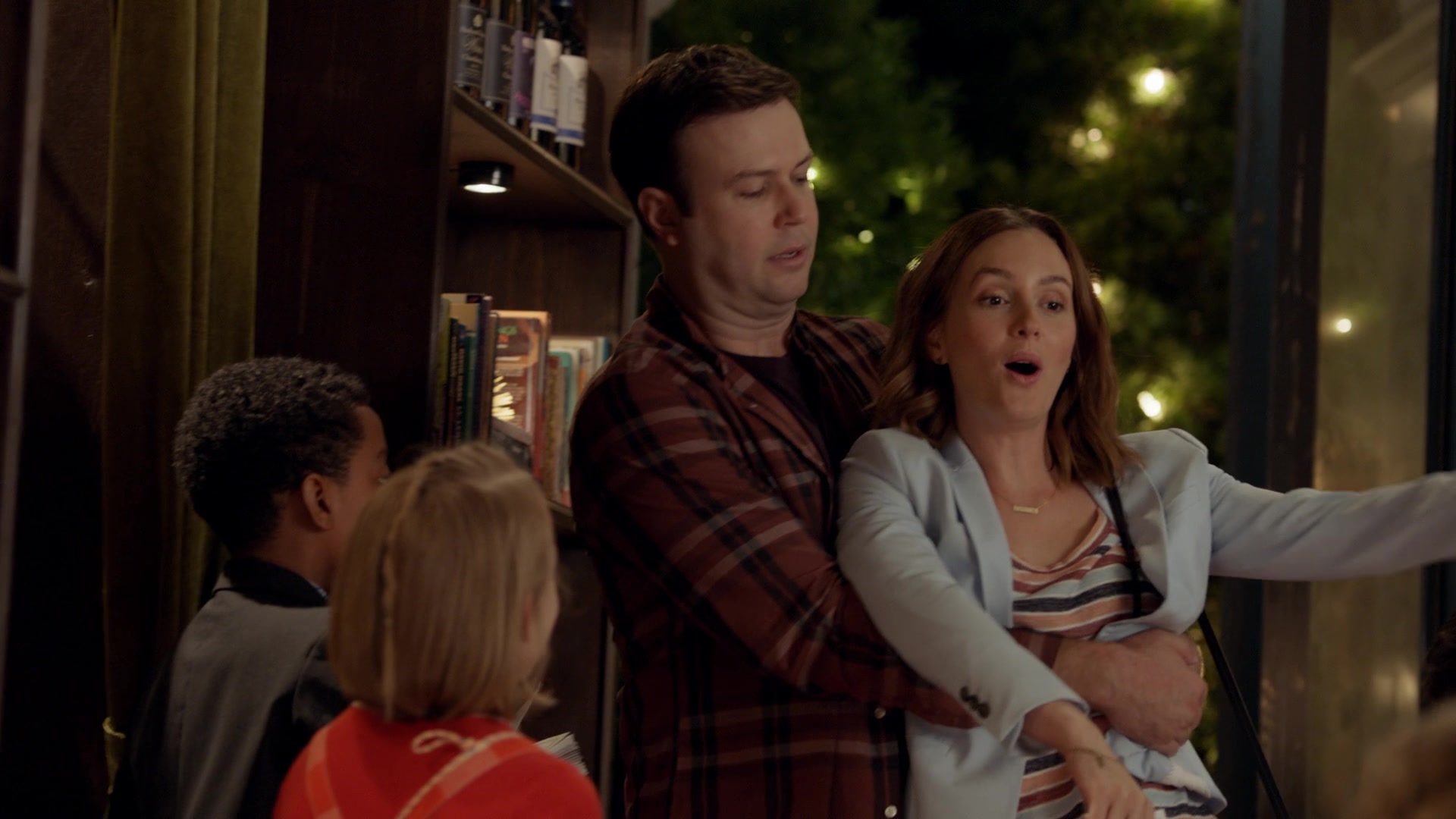 SINGLEPARENTS1X03-_2340.jpg