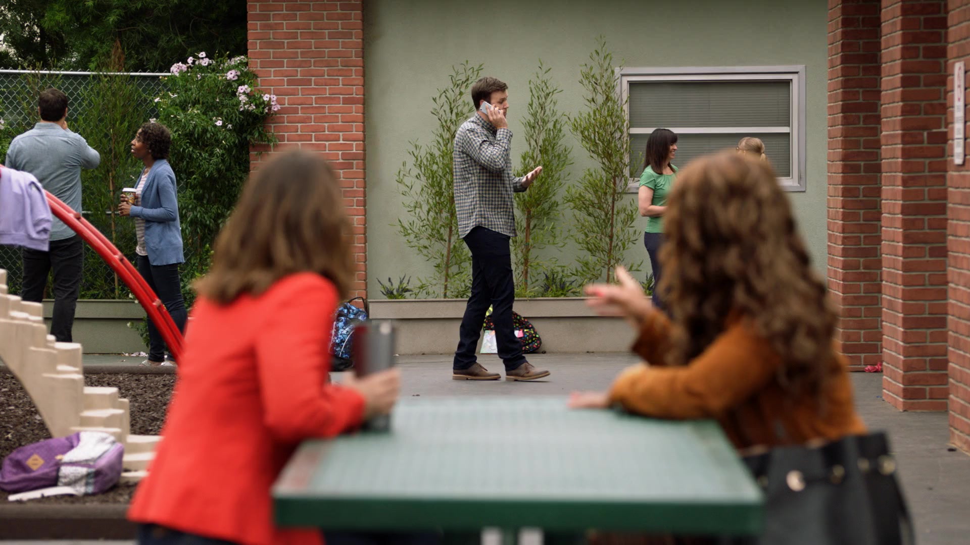 SINGLEPARENTS1X04_0008.jpg