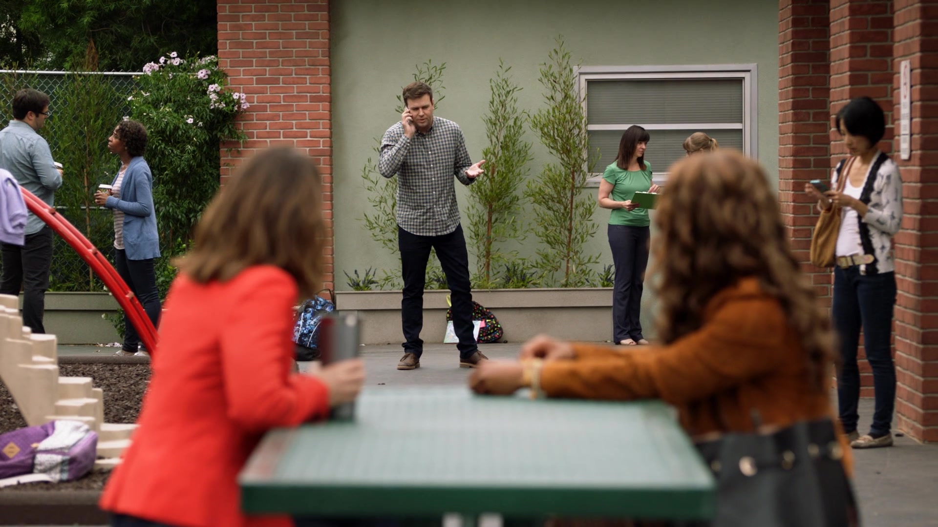 SINGLEPARENTS1X04_0025.jpg