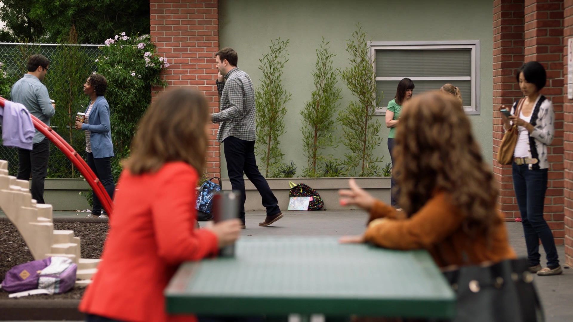 SINGLEPARENTS1X04_0038.jpg