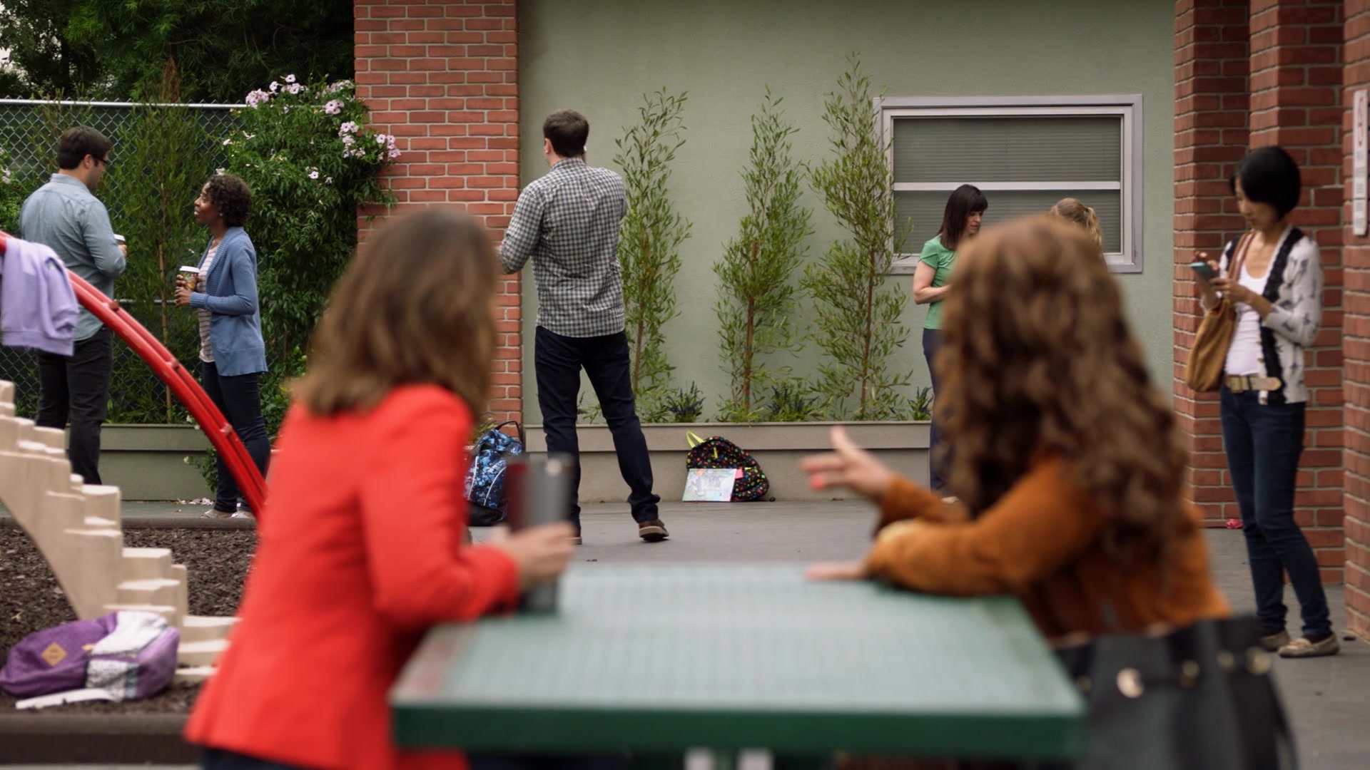 SINGLEPARENTS1X04_0039.jpg