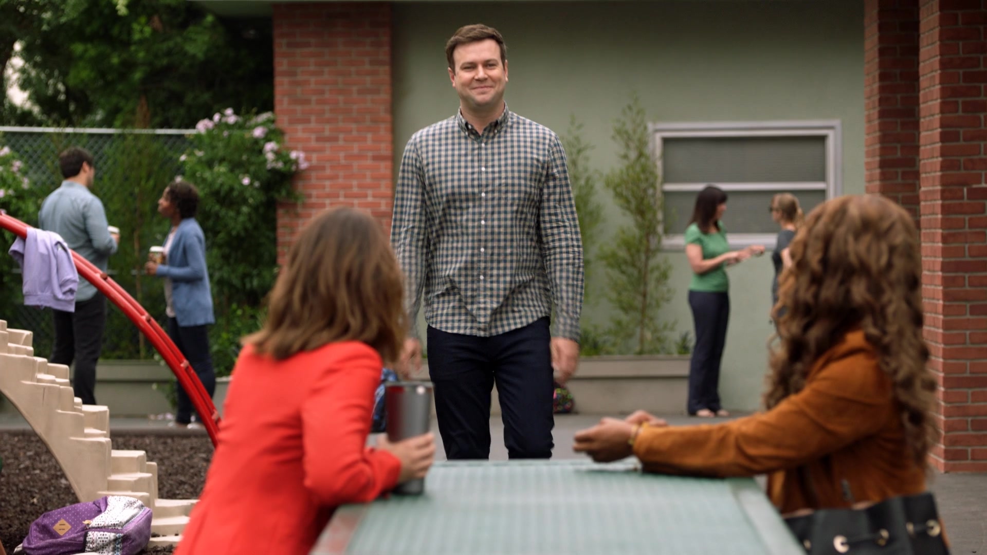 SINGLEPARENTS1X04_0049.jpg
