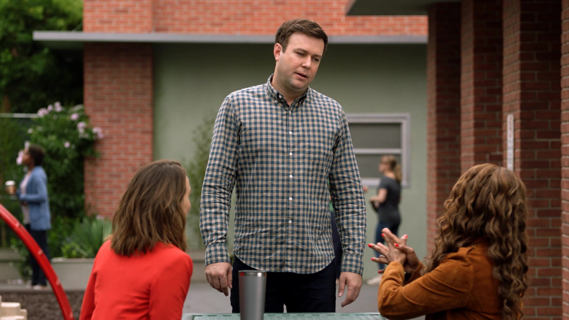 SINGLEPARENTS1X04_0064.jpg