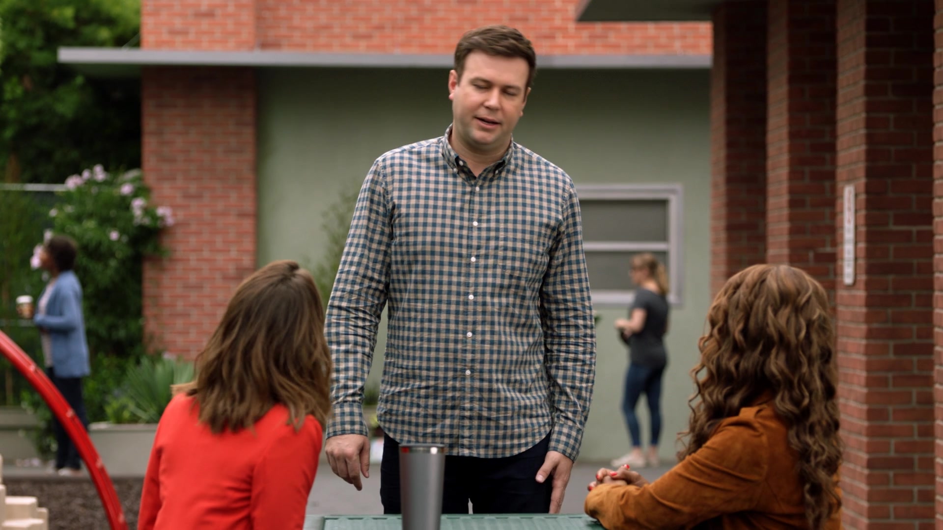 SINGLEPARENTS1X04_0066.jpg