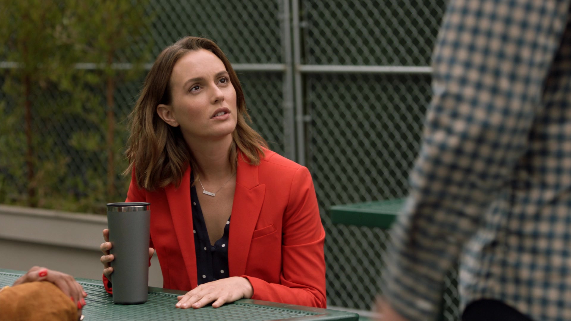 SINGLEPARENTS1X04_0093.jpg