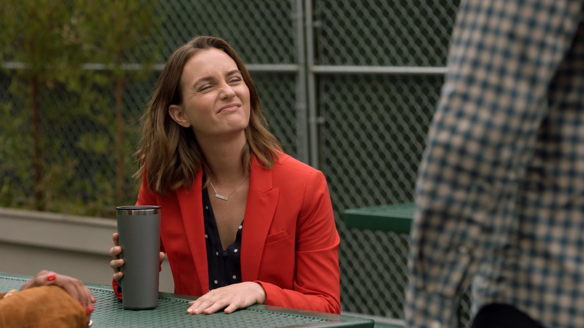 SINGLEPARENTS1X04_0094.jpg