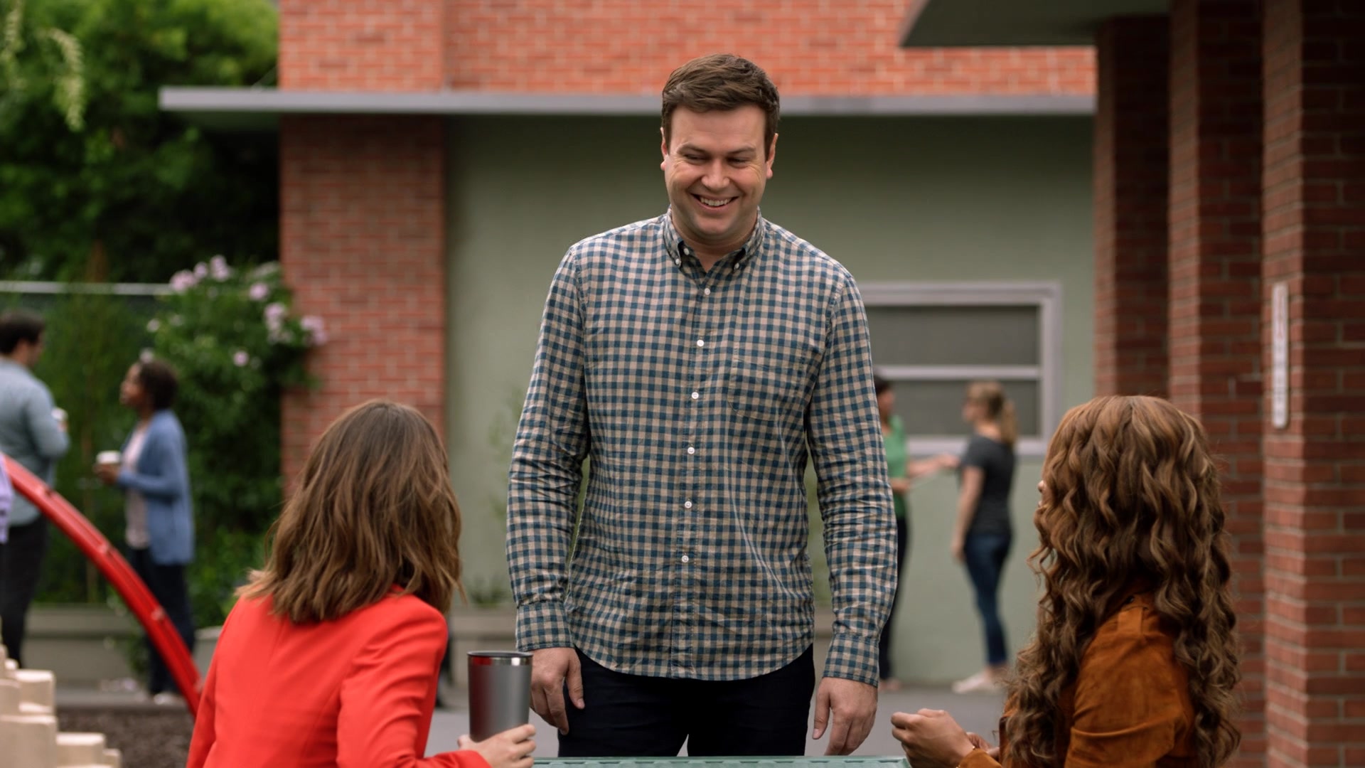 SINGLEPARENTS1X04_0103.jpg