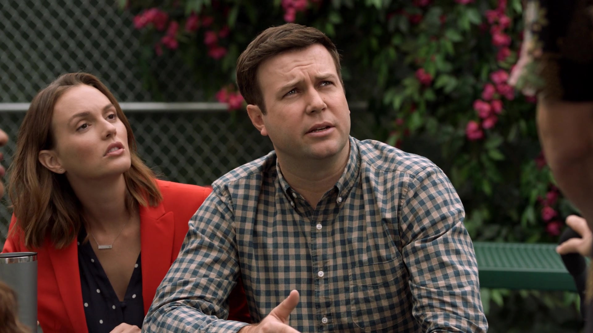 SINGLEPARENTS1X04_0180.jpg