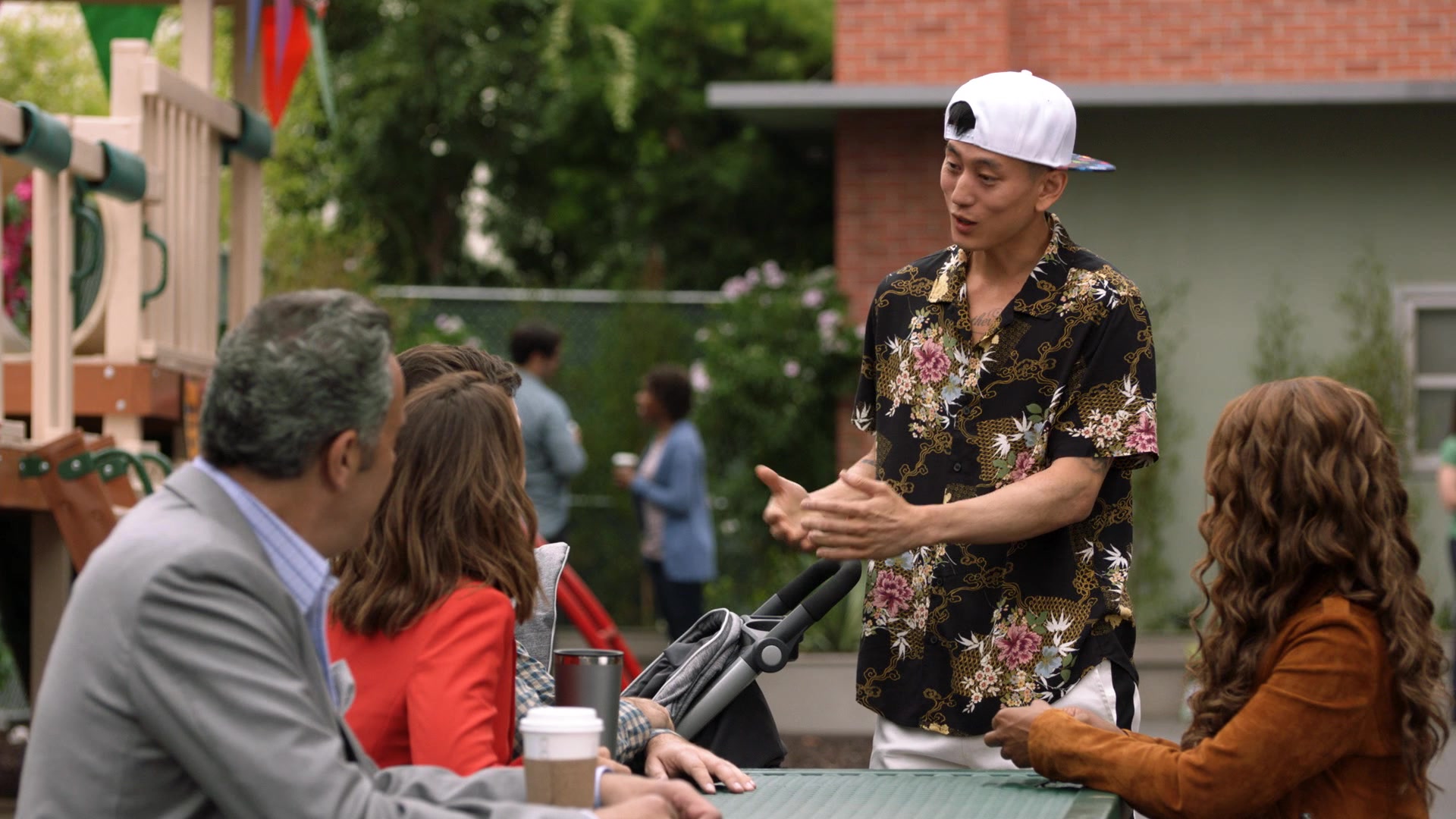SINGLEPARENTS1X04_0199.jpg
