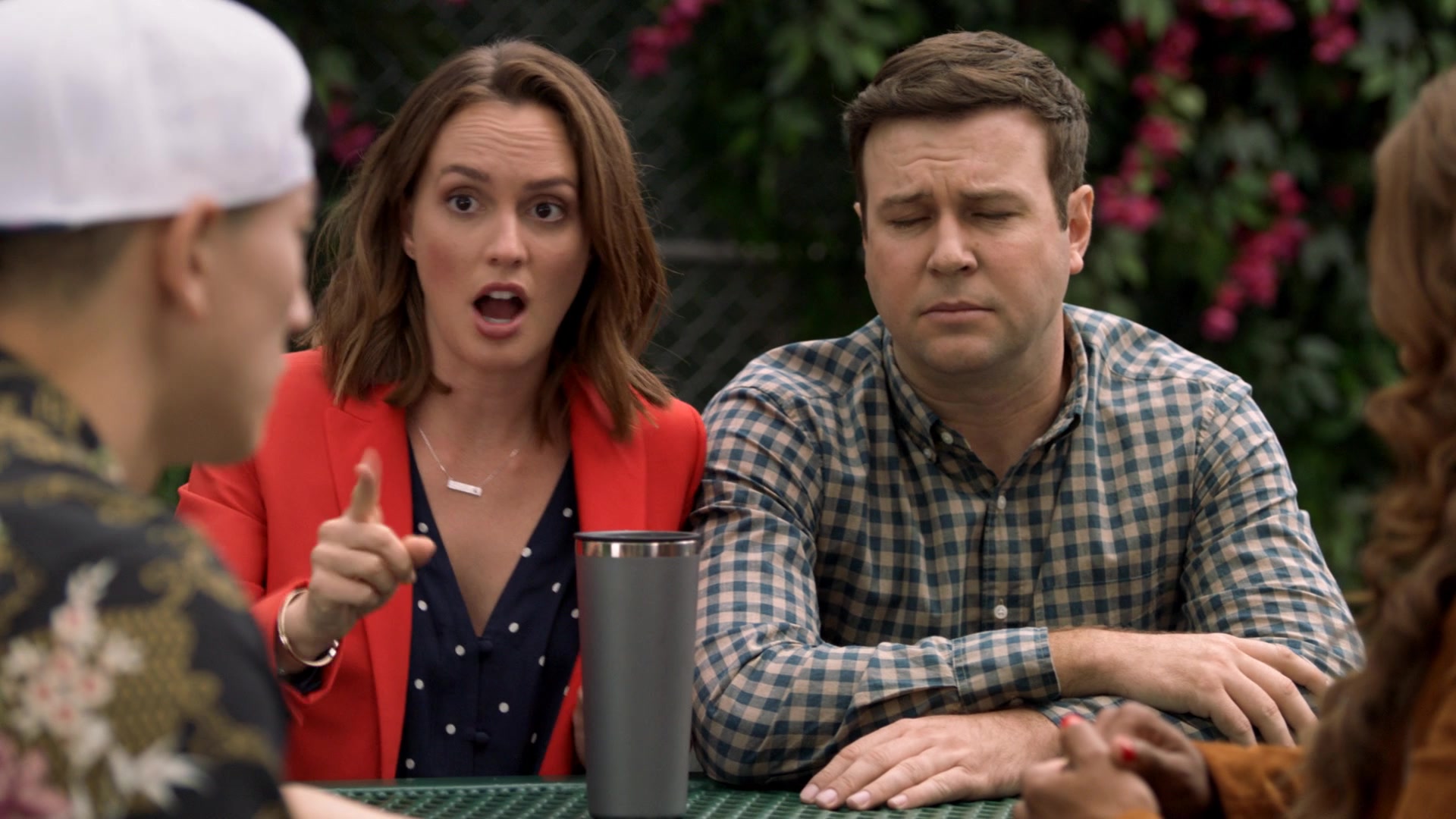 SINGLEPARENTS1X04_0240.jpg