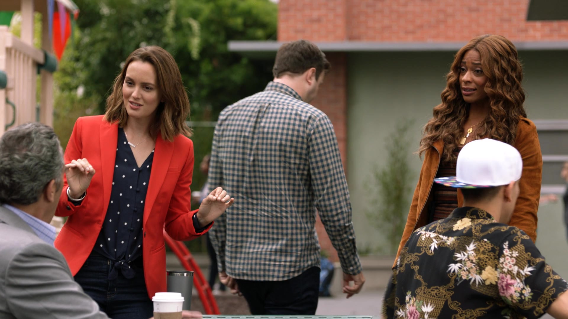 SINGLEPARENTS1X04_0290.jpg
