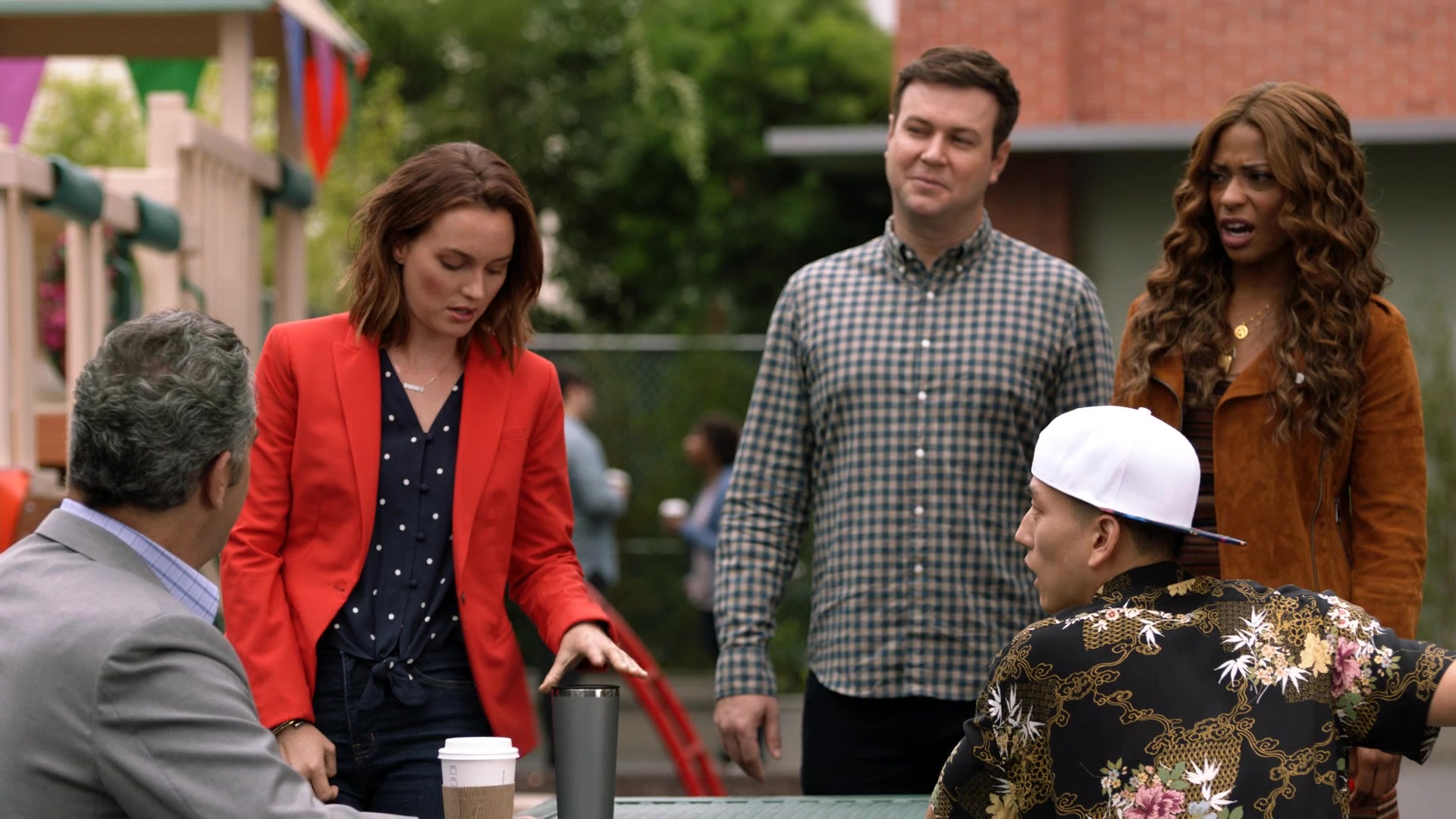 SINGLEPARENTS1X04_0367.jpg