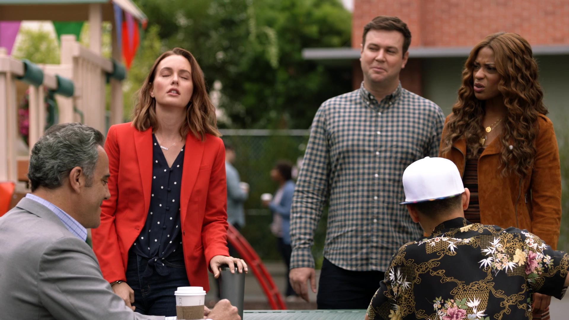 SINGLEPARENTS1X04_0368.jpg