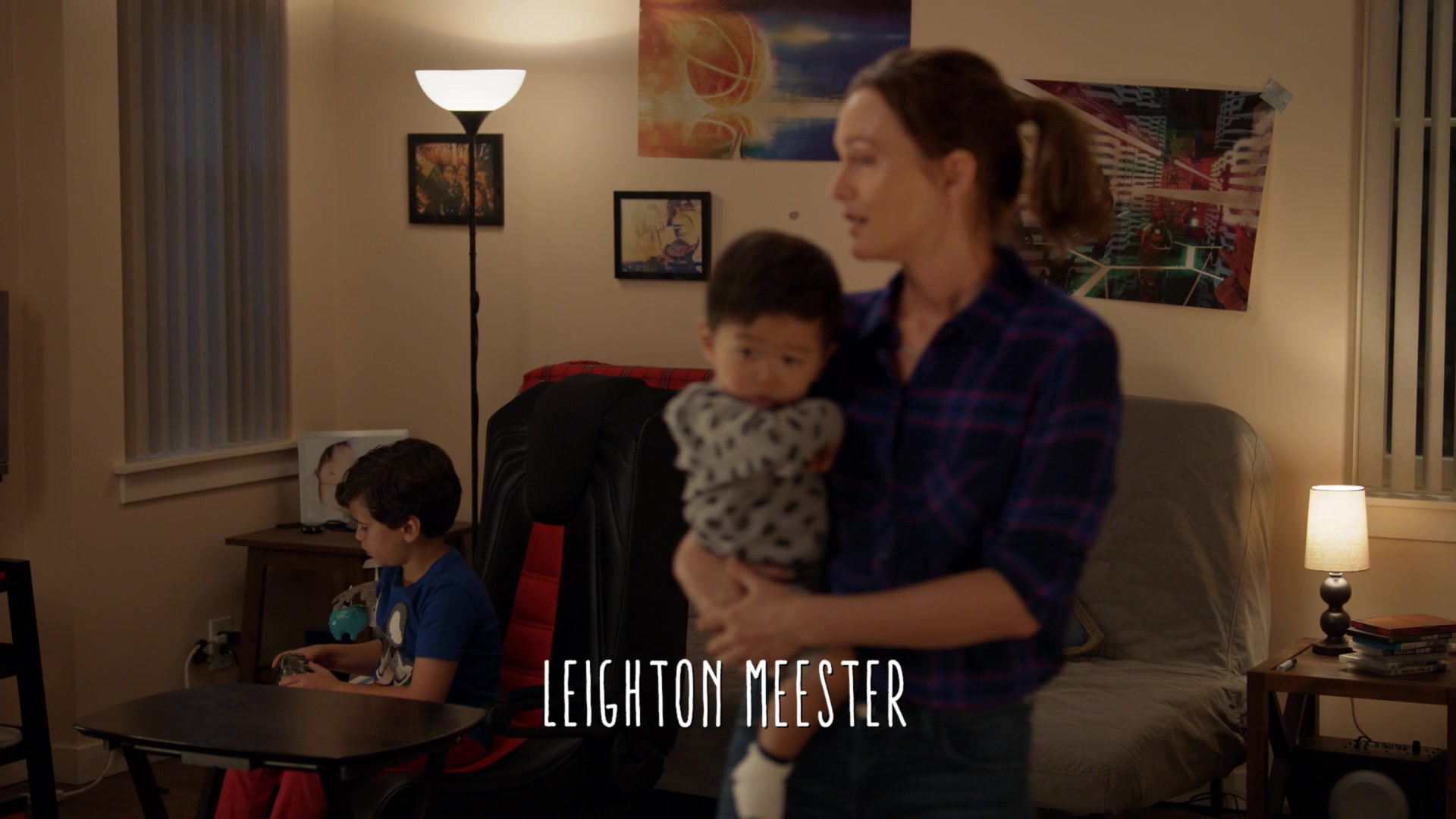 SINGLEPARENTS1X04_0452.jpg